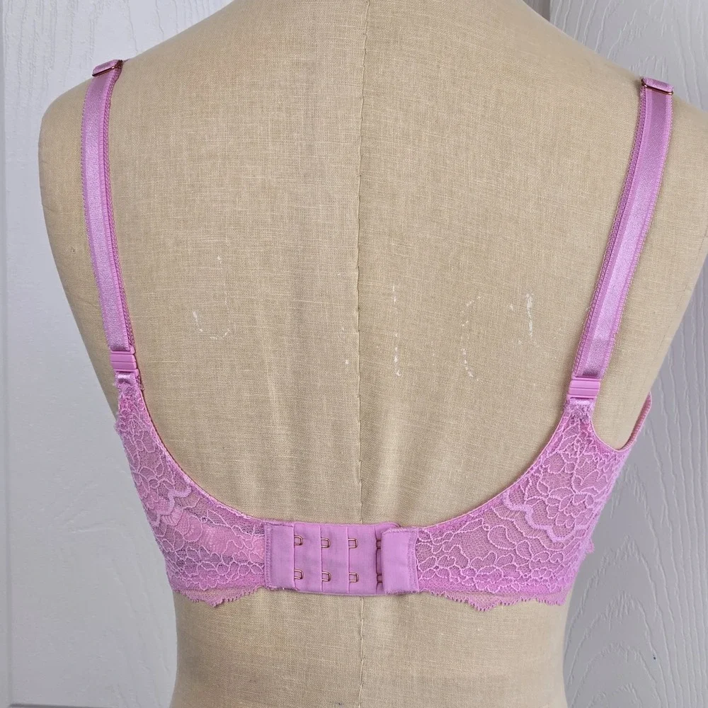 Victoria's Secret Dream Angels Pink Lined Demi Bra Size‎ 32DDD Lingerie